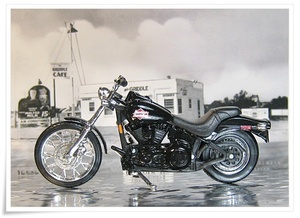 超クール！　Maisto マイスト 1/24 Harley-Davidson ハーレー 2002 FXSTB NightTrain ナイトトレイン 黒 夜汽車 ブリスター付