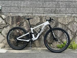 スペシャライズド エンデューロ　s2サイズ　完成車　　　　　美品　マウンテンバイク MTB