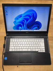 Z7 美品FUJITSU 15.6インチ ビジネスノートPC A576/P マイクロOffice /RAM 8GB /新品SSD 256GB / DVD