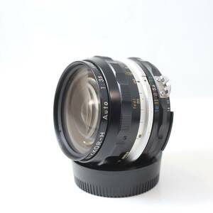 【良品】ニコン Nikon Ai NIKKOR-H Auto 28mm F3.5 レンズ 同梱OK (S674)