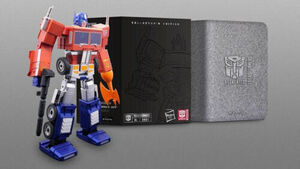 Hasbro Transformers Optimus Prime Auto-Converting Robot Collectors 海外 即決