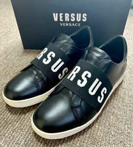 美品 versus versace 黒 スニーカー 43