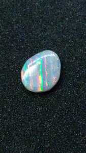 No.500 オパールルース 1.97ct 8.8x10.5mm 天然石 蛋白石 イリデッセンス 遊色効果 シリカ球 10月の誕生石
