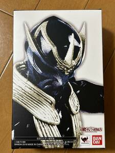 バンダイ　BANDAI　S.H.Figuarts　真骨彫製法 仮面ライダー威吹鬼　中古