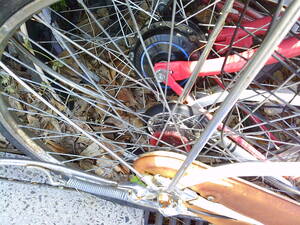 岐阜中古自転車部品　24インチARAYAステンレスリアホイル画像の本体　中古部品　趣味の自転車　ブリジストン車からばら売り