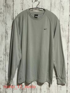 424　NIKE　ナイキ　クルーネックTシャツ　DRI-FIT　長袖Tシャツ　sizeM