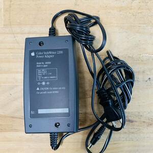 1H37385 Apple アップル 2200 power adapter M3058