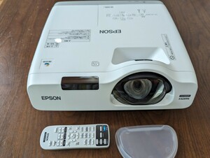 EPSON EB-535W 超短焦点プロジェクター /ランプ使用 17時間 