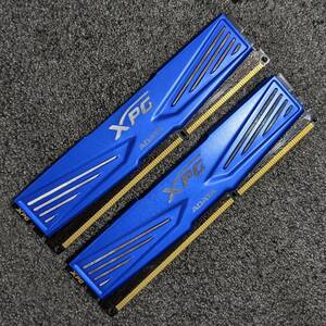 【中古】DDR3メモリ 8GB(4GB2枚組) ADATA XPG AX3U2400W4G11-BD-V1 [DDR3-2400 PC3-19200]