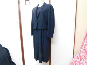 S60 arancia スッキリデザイン ワンピース スーツ サイズ13号：日本製・大きいサイズ・冠婚葬祭・入学式