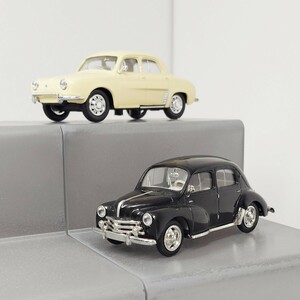 1/43 クラシック ルノー セット ドーフィン　4CV Renault Dauphine 4cv レトロ　名車　ビンテージ フランス車両　オシャレ 1円〜　051325