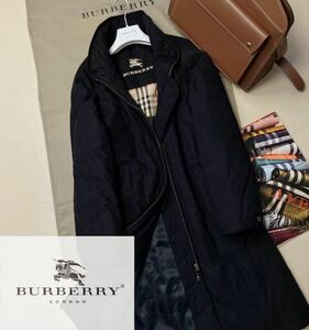 G22【高級Bロゴ総柄】参考価格15万●美品BURBERRY●華やかデザイン!高級ジップアップジャケットコート バーバリーコート レディース