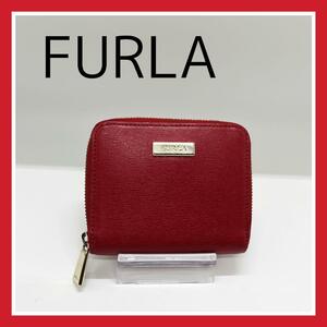 FURLA フルラ　 ラウンドファスナー 　折り財布　レディース　レッド