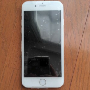【送料無料1円～】iPhone6s 32GBシルバー SIMロック解除済みのほぼ新品ですがジャンクにて。