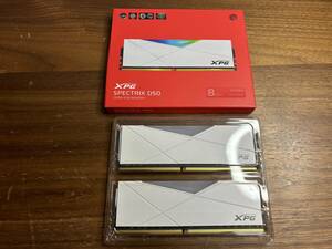 【美品・使用少】ADATA XPG SPECTRIX D50 DDR4-3200MHz CL16 8GB×2 16GB [AX4U32008G16A-DW50]
