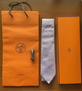 【新品】定価3.8万円 エルメス ネクタイ シェーヌダンクル　ピンク 59048T HERMES 箱付 大剣9.1cm