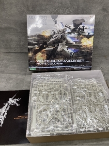 Q3u 未組立 コトブキヤ 1/72 アーマード・コア ホワイト・グリント＆V．O．Bセット ムービーカーラーVer． 内袋未開封