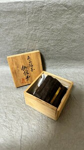 時代物　最高級品『伽羅木』金札　50g 伽羅 お香 香道具 ベトナム産 香木 聞香 香炉 お焼香 茶香道具　黒油伽羅　京都老舗