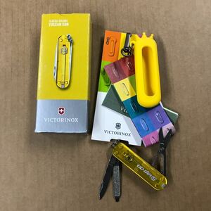 ビクトリノックス VICTORINOX スナップオンコラボアイテム　Classic SD イエロー