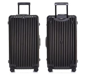 ストアマネージャーは、30％の大きなアルミニウムボックス荷物スーツケースを厚くしていることをお勧めします