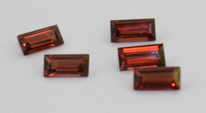 カーネット バケットカット（6x3mm）5石セット