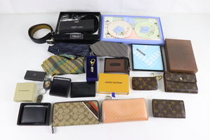 ブランド小物 まとめ LOUISVUITTON YVESSAINTLAURENT GUCCI BURBERRY COACH WEDGWOOD SWAROVSKI PILOT 馬革 KANSAI YAMAMOTO 005JJNJO60