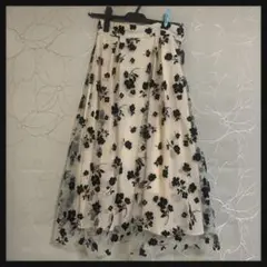 新品タグ付☆allamanda 花柄シアーフロッキーミディアムスカート