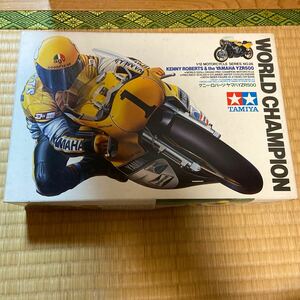 ８０年代当時物・小鹿タミヤ製プラモデル・ケニーロバーツ・ヤマハYZR500