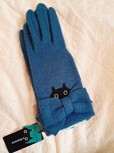 新品♪マタノアツコ　猫　手袋　グローブ　ブルー　リボン　5本指　