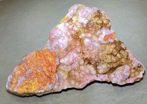 インドネシア　ジャワ島　バンドン産天然オレンジバンブルビージャスパー原石216g激レア石^ ^