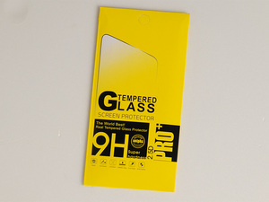  iPhone 7 / 8 / SE2 / SE3用 ガラスフィルム 9H 2.5D 未使用品