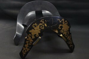 ▲▽花蝶々図金蒔絵鞍　寛文　喜多川造之　馬具　江戸　木、黒漆、金蒔絵　36.5×41×26ｃｍ　2.26㎏　鎧/甲冑/武具▲▽