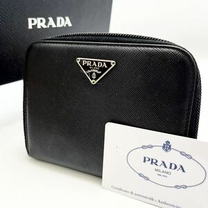 【美品☆高級感の極み】PRADA プラダ 二つ折り財布 サフィアーノレザー　ラウンドファスナー 三角プレート　カードケース　ナイロン