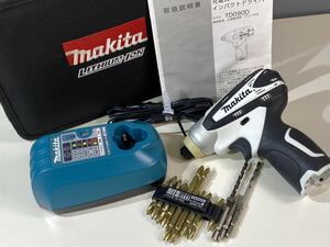 ★動作確認済み makita マキタ TD090D 充電式インパクトドライバ ドライバー 電動工具 充電器 ケース付 DIY 日曜大工 中古品 管理TO316