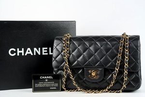 【超美品】CHANEL シャネル ラムスキン マトラッセ Wチェーン ショルダーバッグ 二重蓋 25 ターンロック ゴールド金具【LV87】