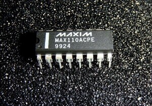 新品/1ヵ月保証！Maxim製 ±14ビットシリアルADC A/Dコンバータ MAX110ACPE