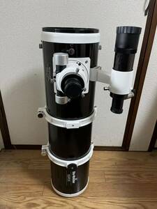 【送料無料】天体望遠鏡 ニュートン式反射望遠鏡鏡筒 Sky-Watcher 150PDS (BPK150 OTAW) 暗視野ファインダー付き
