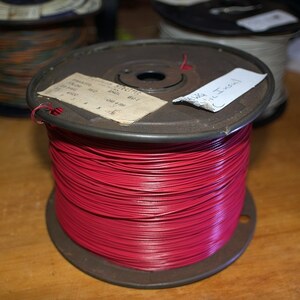 （５メートル）超リーズナブルなワイヤー・ウエスタン・スズメッキ銅単線（赤）AWG24 (皮膜PVC）Western Electric 1960年代