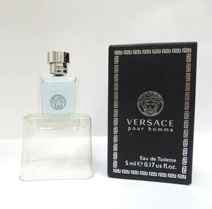 ♪♪74161◆VERSACE ヴェルサーチ オードトワレ 5ml ミニボトル ミニ香水 ヴェルサーチェ♪♪