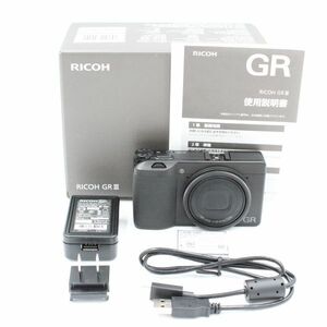 ショット数6690回、元箱、説明書付き。★美品★ RICOH リコー GR III GR3