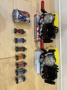 仮面ライダービルド　変身ベルト　玩具　ボトル多数　バンダイ　なりきりセット