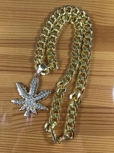 マリファナネックレス ゴールド 60cm 金 大麻 ガンジャ ヒップ ホップ HipHop 喜平 ラッパー メンズ アクセサリー