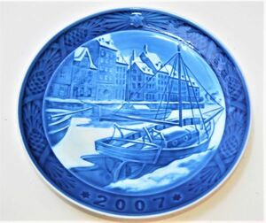 ROYAL COPENHAGEN(ロイヤルコペンハーゲン)　イヤープレート 2007年／平成19年 Christmas in Nyhavn　950642L260Q16F