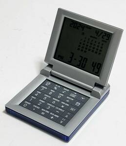 中古実用品　卓上デジタル時計カレンダー　アラーム、電卓機能