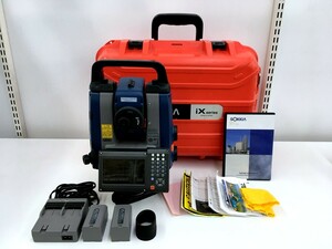 ●【同梱不可】【140】中古品 トプコン SOKKIA ix－605 測量機器 2021年製 自動視準 トータルステーション バッテリ×2 充電器 ケース付