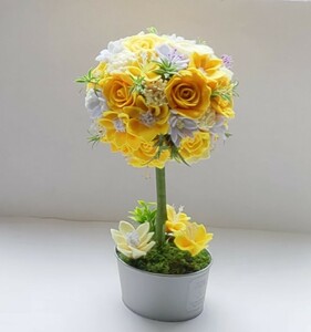 ☆フェルトで作った黄色いトピアリー可愛い花たち☆