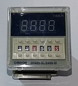 オムロンDC12V！デジタル表示時間リレーDH48S DH48S-Sサイクルタイマー制御リレー0.1S-99Hの8PIN！