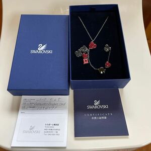 SWAROVSKI スワロフスキー Red queen 赤の女王　ペンダント　& ネックレス (アリス)