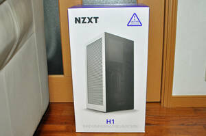 未使用 未開封 新品 NZXT H1 Version2 ( CS-H11BW-JP CS8335 ) Matte White SFX電源ユニット 水冷クーラー搭載 Mini-ITX ケース