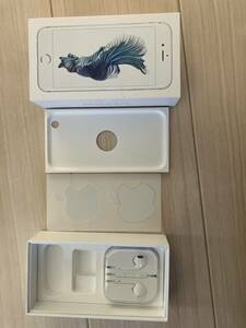 iPhone6s 箱とイヤフォン